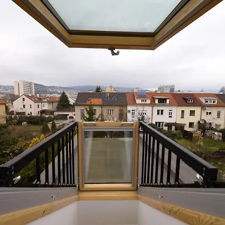Loft - Folk District Apartment Bratislava